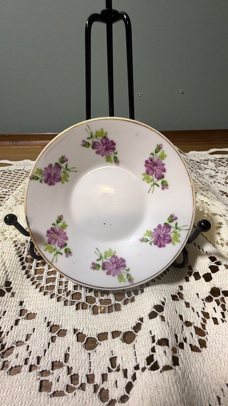 #54 vintage small dish
